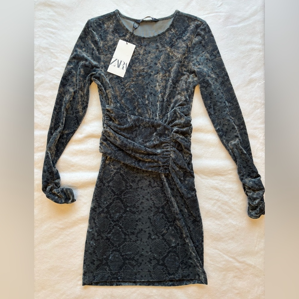 NWT Zara Velvet Bodycon Dress Size XS